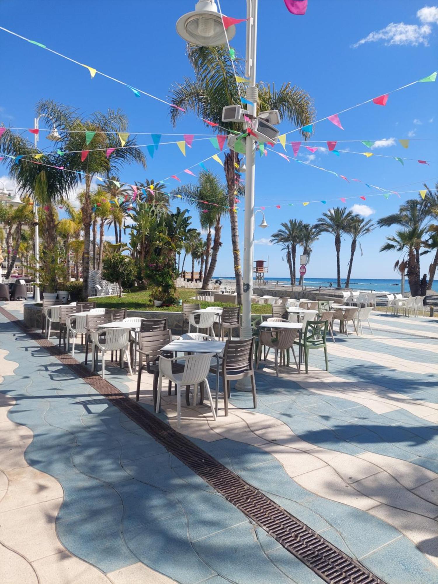 Instyle Almunecar En El Centro Con Cochera Y Piscina Exterior photo